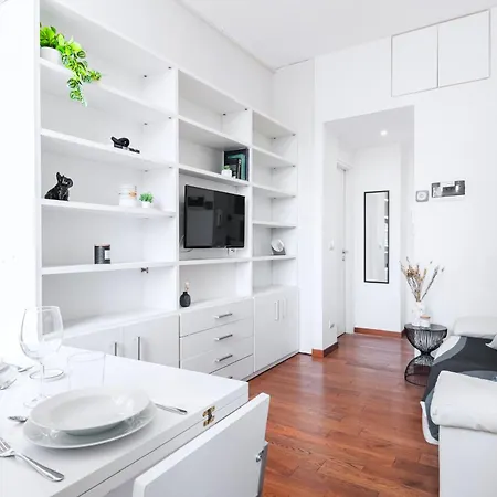 Nice And Cozy Studio In Porta Romana By Easylife Milan Exterior photo