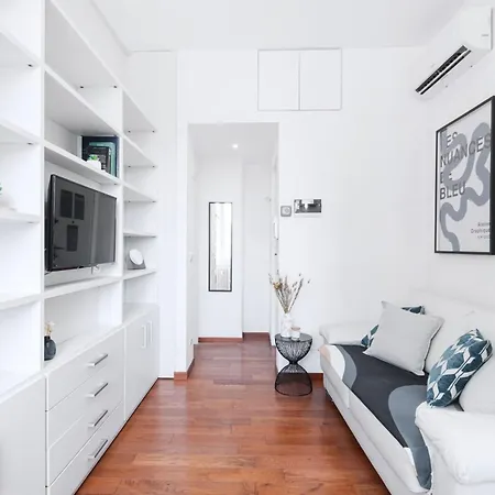 Nice And Cozy Studio In Porta Romana By Easylife Milan Exterior photo