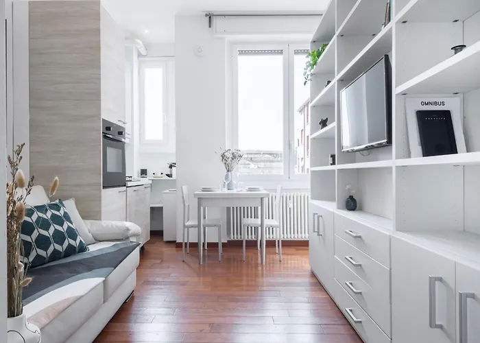Nice And Cozy Studio In Porta Romana By Easylife